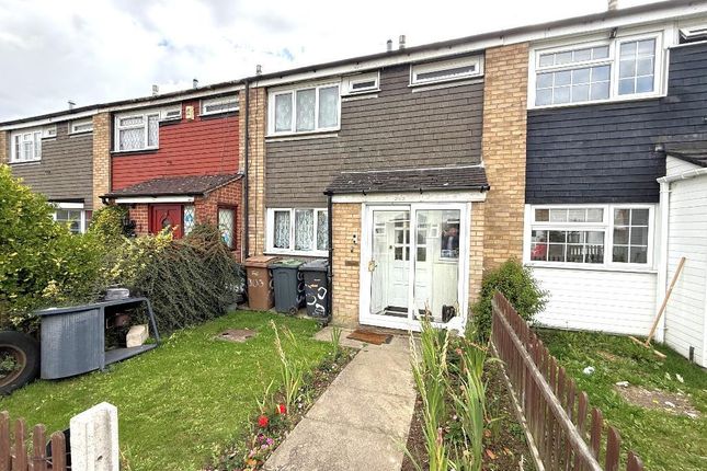 Marsh Farm, Luton LU3 3 bed terraced house for sale