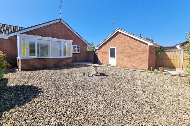 2 bedroom detached bungalow for sale