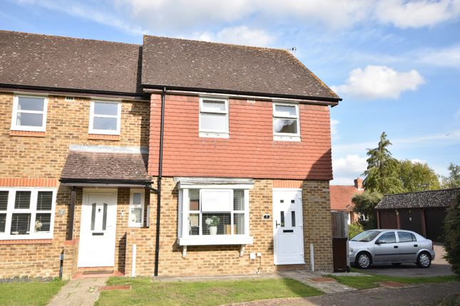 Smallfield, Surrey, RH6 2 bed end of terrace house for sale