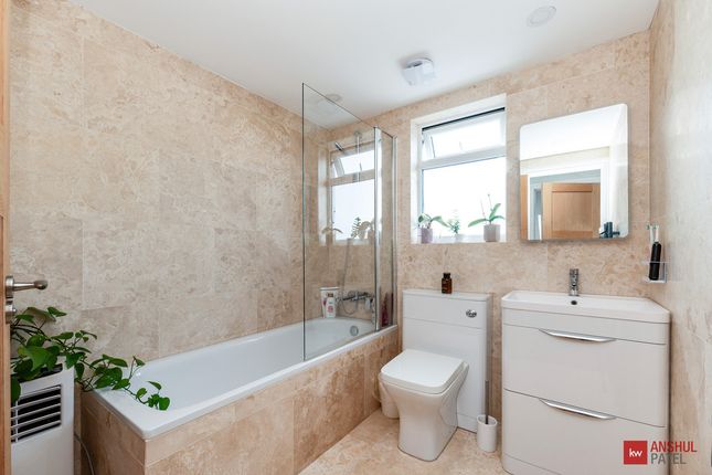 Meopham Road, Mitcham, CR4 4 bed terraced house for sale