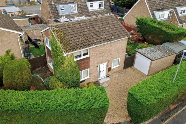 3 bed detached house
