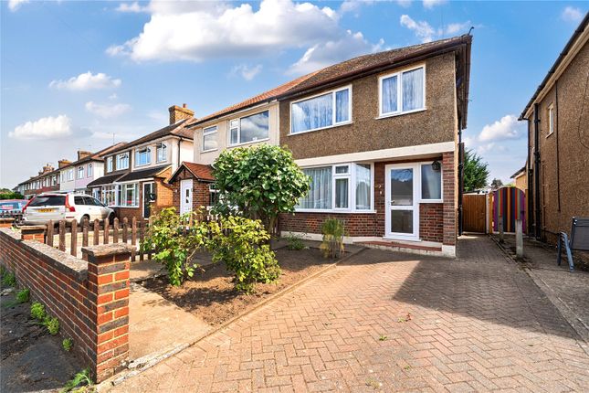 Fairfax Road, Old Woking, Woking... 3 bed semi