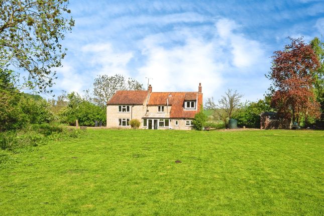 3 bed detached house