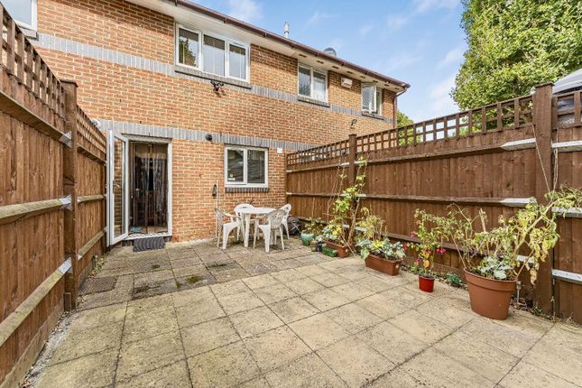 Henley Drive, Bermondsey, SE1 2 bed house for sale