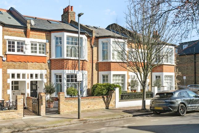 5 bed terraced house