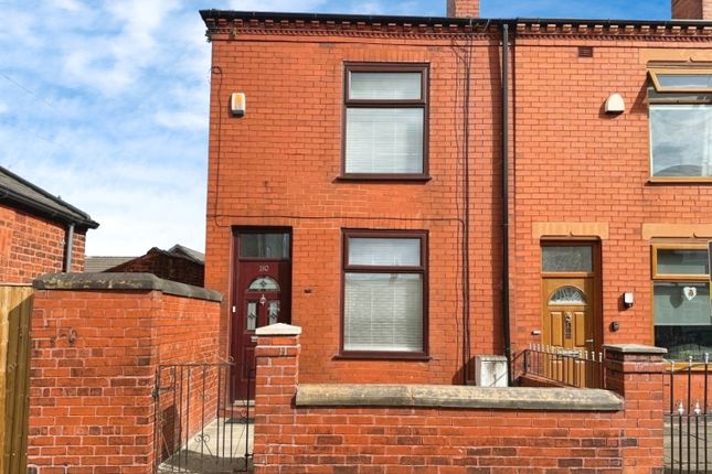 Oxford Street, Leigh 2 bed end of terrace house for sale