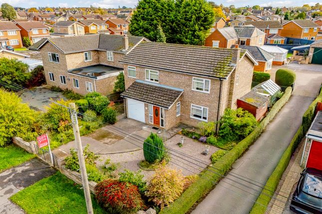Pennygate, Spalding, Lincolnshire, PE11 3 bed detached house for sale