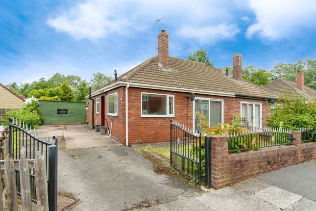 2 bedroom semi-detached bungalow for sale