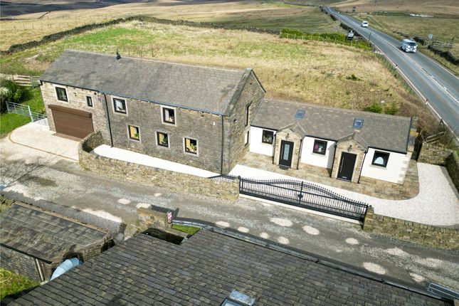 5 bed detached house