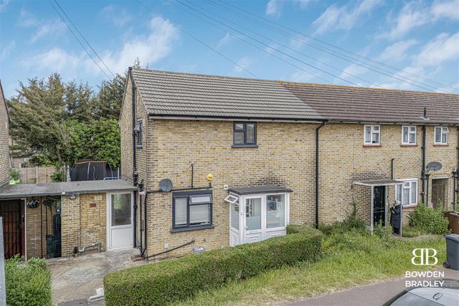 Frizlands Lane, Dagenham 2 bed end of terrace house for sale