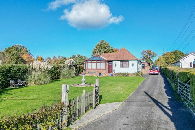 A Spacious Detached Bungalow With... 3 bed detached bungalow for sale