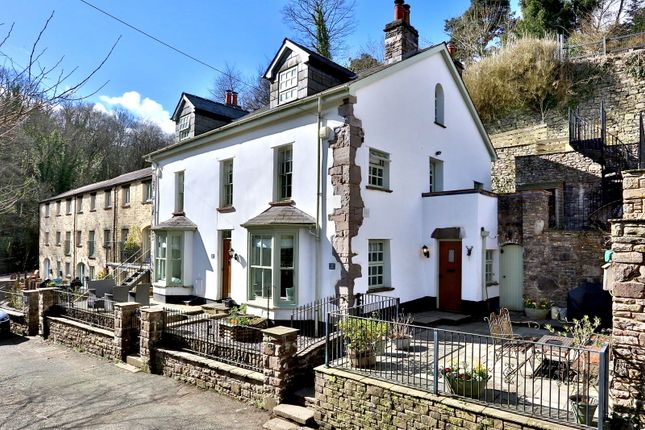 Dan Y Bont, Abergavenny NP7 4 bed end of terrace house for sale