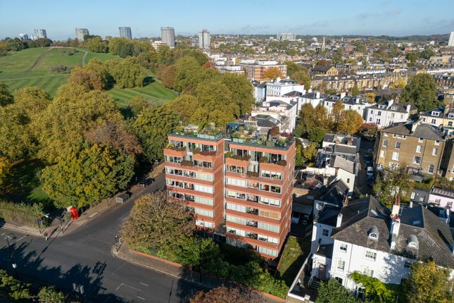 2 bed flat
