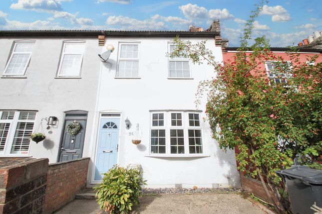 Ray Lodge Road, Woodford Green, IG8 2 bed terraced house for sale