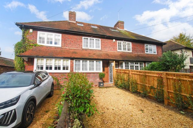 Shepherds Lane, Beaconsfield, HP9 3 bed terraced house for sale