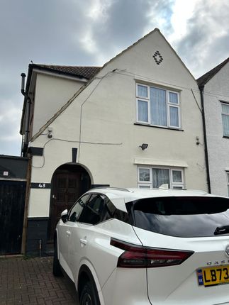 3 bed semi-detached house