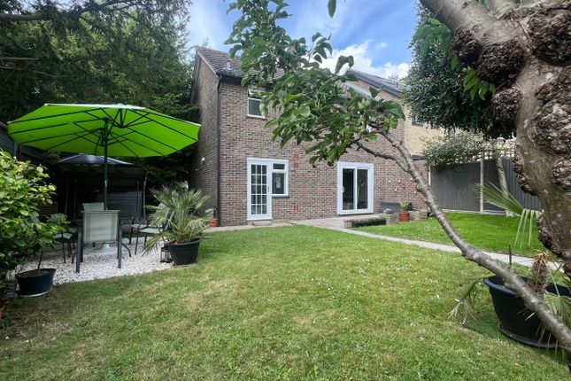 Antrobus Close, Sutton SM1 3 bed end of terrace house for sale