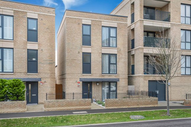 Trumpington, South Trumpington CB2 6 bed detached house for sale