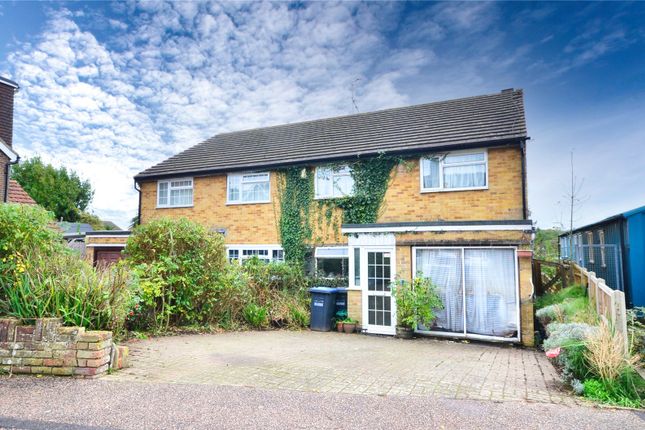 East Grinstead, West Sussex, RH19 4 bed semi