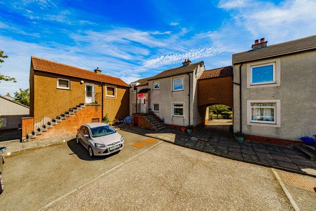 59 Bonaly Rise, Colinton, Edinburgh... 3 bed flat for sale