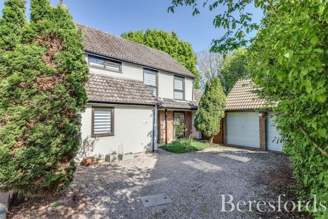 Colvin Chase, Galleywood, CM2 4 bed detached house for sale