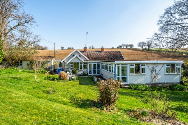 Whiteway, Gloucestershire GL6 4 bed bungalow for sale