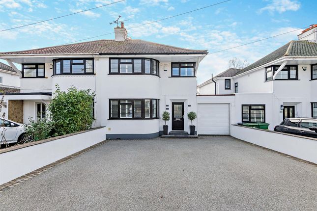 Plantation Lane, Bearsted, Maidstone 3 bed semi