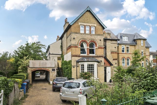 The Avenue, Surrey KT4 4 bed apartment for sale