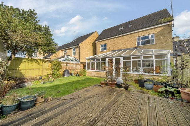 Stone Close, Corsham SN13 5 bed detached house for sale