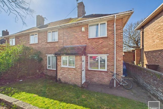 5 bedroom semi-detached house for sale