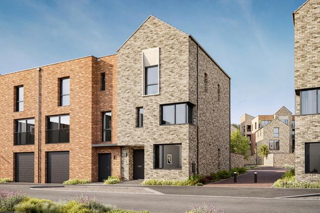 3 bedroom town house for sale