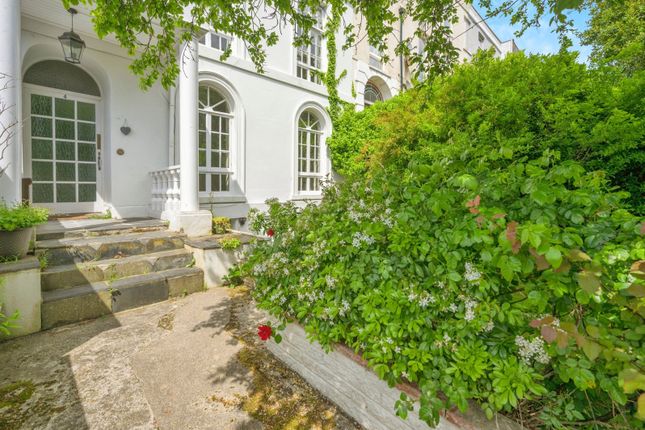 8 bedroom terraced house for sale