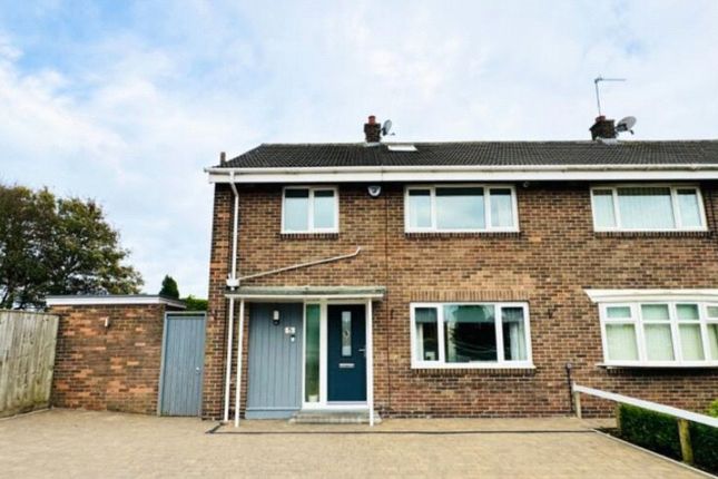 3 bed semi-detached house