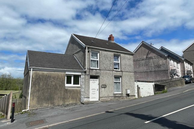 3 bed detached house