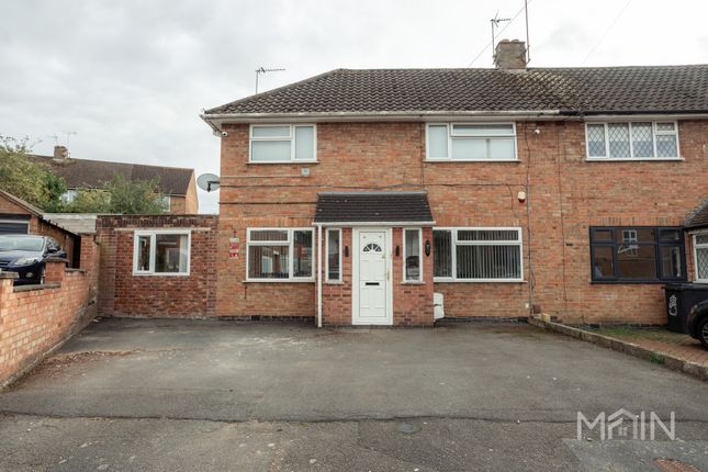 Springway Close, Leicester LE5 4 bed semi