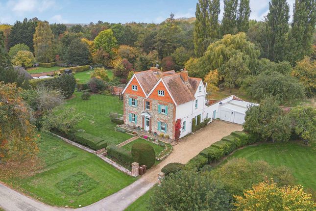 The Green North, Warborough OX10 6 bed detached house for sale