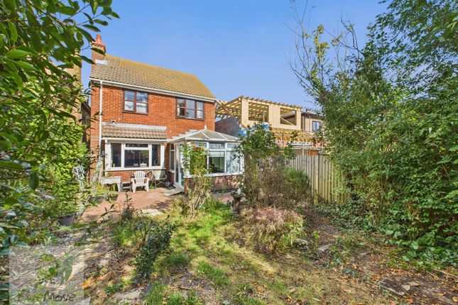 Burrows Lane, Middle Stoke... 3 bed detached house for sale