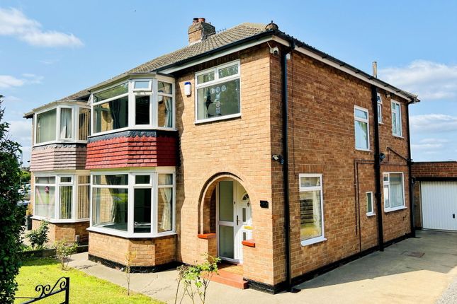 Priestfield Avenue, Ormesby TS3 3 bed semi