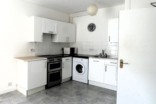 3 bed flat