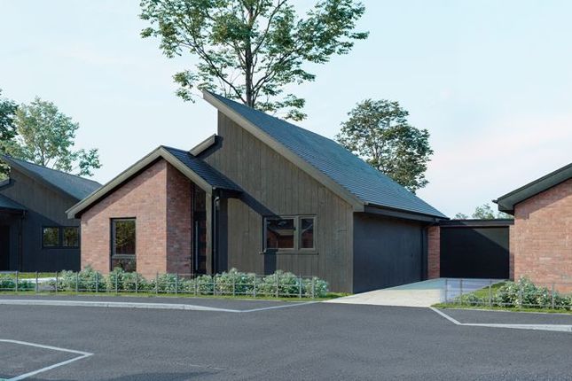 Oak Tree Close, Hoveton NR12 2 bed detached bungalow for sale