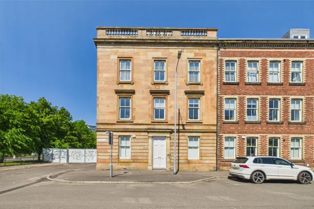 2 bed flat