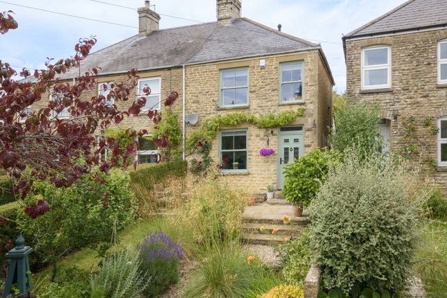 Cirencester Road, Tetbury... 2 bed end of terrace house for sale