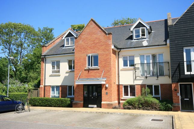 Southmill Road, Bishop's Stortford, CM23 2 bed apartment for sale