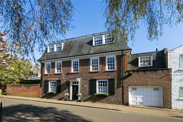 Old Palace Lane, Richmond, TW9 4 bed semi