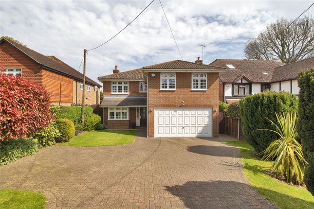 Fawkham Avenue, Longfield, Kent, DA3 5 bed detached house for sale