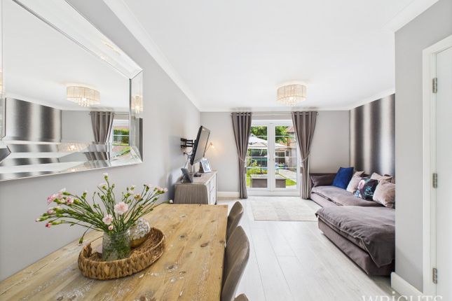 Two Acres, Welwyn Garden City AL7 3 bed terraced house for sale