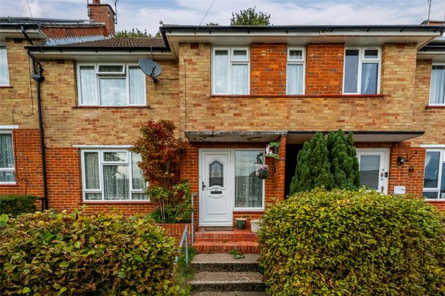 Blackthorn Close, Reigate, Surrey, RH2 3 bed terraced house for sale