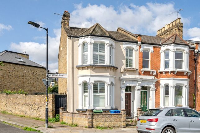 Merttins Road, Upper Nunhead, London... 3 bed semi