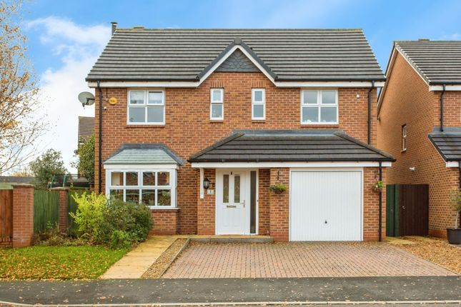 4 bed detached house
