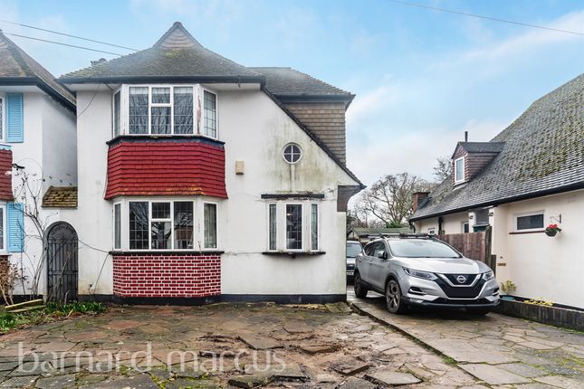 3 bedroom link detached house for sale